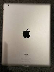 lot 64 image: Apple Ipad 2 with charger tested wo...
