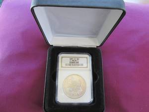 lot 9 image: 1885 CC Carson City Morgan Dollar N...