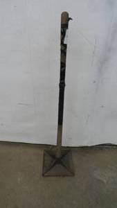 lot 5 image: Tamper 10x10 Olympia
