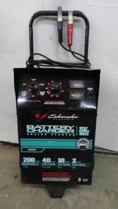 lot 20 image: Schumacher Battery Charger SE 4022
