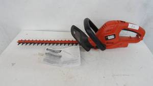 lot 32 image: Black & Decker Hedge Trimmer
