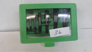 lot 36 image: Grip Easy Out Set