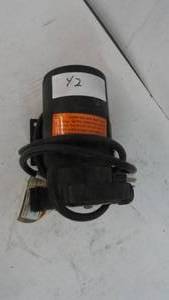 lot 42 image: 12 Volt Simer Pump