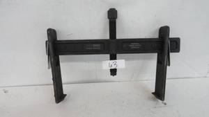 lot 63 image: Brake Drum & Rotor Puller