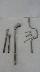 lot 78 image: RatchetsSpeed Wrench Extensions