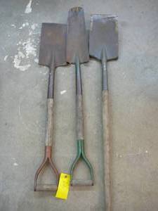 lot 66 image: ShovelsDigging Tools