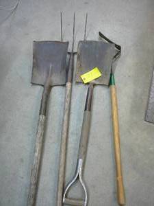 lot 71 image: 4 - ShovelsForkSy