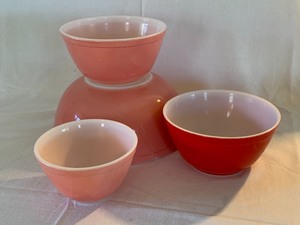 lot 17 image: The Love of Pyrex