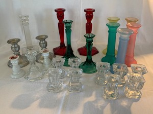 lot 15 image: Various Decorative Candle Holders