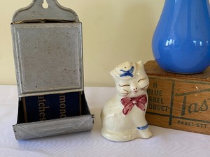lot 42 image: Vintage Match Holders and More