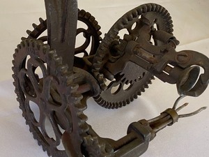 lot 73 image: Antique Hand Crank Cherry Pitter