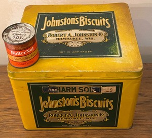lot 121 image: Johnstons Biscuits Tin and Small Butternut Tin