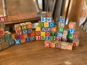 lot 132 image: Vintage Wooden Childrens Blocks