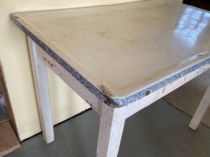 lot 133 image: Enamel TopWood Base Vintage Table