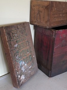 lot 140 image: Vintage Wooden Crates