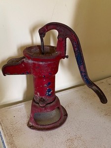 lot 178 image: Red Cast Iron Water Pump