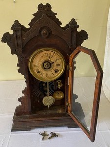 lot 176 image: Victorian Seth Thomas Oak Clock