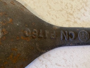 lot 194 image: Cast Iron Coal Shovel