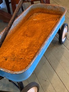 lot 200 image: Radio Rocket Vintage Wagon