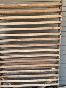 lot 198 image: Corn Drying Rack