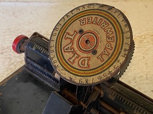 lot 212 image: Toy Ideal Typewriter by Marx