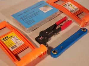 lot 274 image: (2) Sheet Rock  Plywood Panel Carriers & 1000 pc Rivet Set and Gun