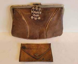 lot 313 image: Assorted Vintage  Womens Accessories