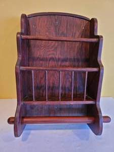 lot 319 image: Set of 3 Small Shelves