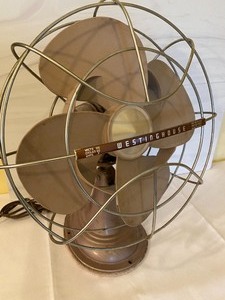 lot 336 image: Vintage Westinghouse Fan