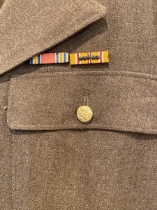 lot 343 image: WW2 Military Dress Uniform w Patches