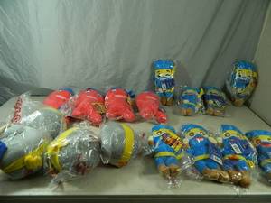 lot 121 image: New Ninja Collector Plush Figurines