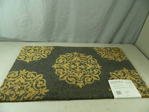 lot 132 image: New Outdoor Welcome Mat