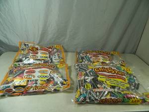 lot 137 image: 16.9 Lbs of Childs Play Candy