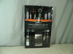 lot 141 image: New 5 Piece BBQ Tool Set
