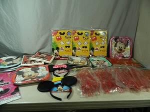 lot 145 image: Large Assortment of New Mickey and Minnie Mouse Party Supplies
