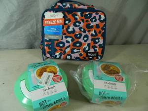 lot 151 image: New Freezeable Lunch Bag and 2 New Lunchbowls with Spoons