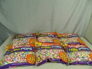 lot 22 image: 6 New Large Bags of Charms Mini Pops - 18 Flavors