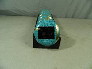 lot 46 image: 6 New Candlelite Candles
