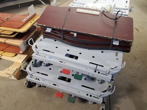 lot 25A image: 6 Medical Beds - Take What You Want, Leave What You Want
