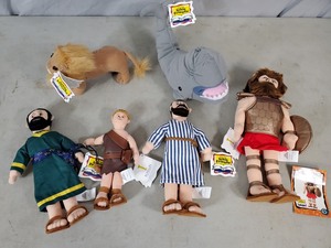 lot 40A image: Set of 6 New Bean Bag Bible Friends Dolls