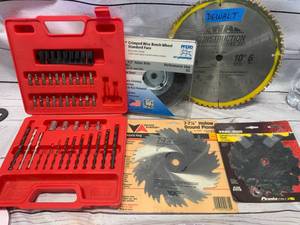 lot 8 image: Bit Set, Saw Blades, Wire Wheel