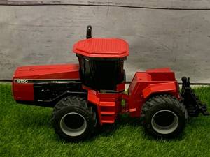 lot 60 image: Case International 9150 Tractor 9 Long