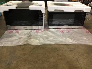 lot 5 image: Lot of 2 Microwaves open box not used customer returns see pictures
