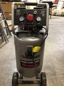 lot 6 image: Husky 20 Gal Air compressor in good condition see pictures
