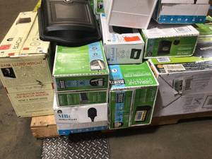 lot 41 image: Lot of assorted Mailboxes see pictures