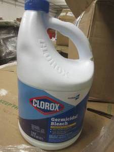 lot 91 image: 3-1 gallon jugs ofg clorox germicid...