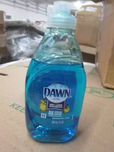 lot 77 image: 14 -7floz bottles of dawn ultra...
