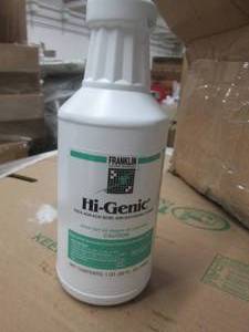 lot 92 image: 12-32floz bottles of hi-genic bathr...