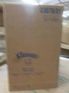 lot 118 image: 1 case of kleenex ...