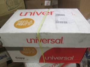 lot 148 image: case of universal 8.5 x 11 copy pap...